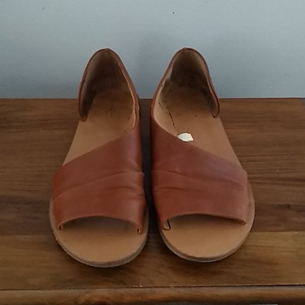 Faux Leather Slides sz 8.5